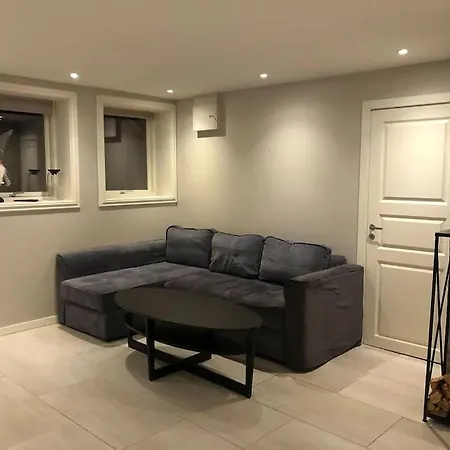 Apartment Basement Hovik